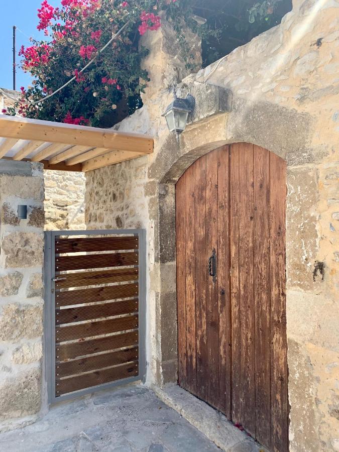 Pigi  Naiades Residence מראה חיצוני תמונה